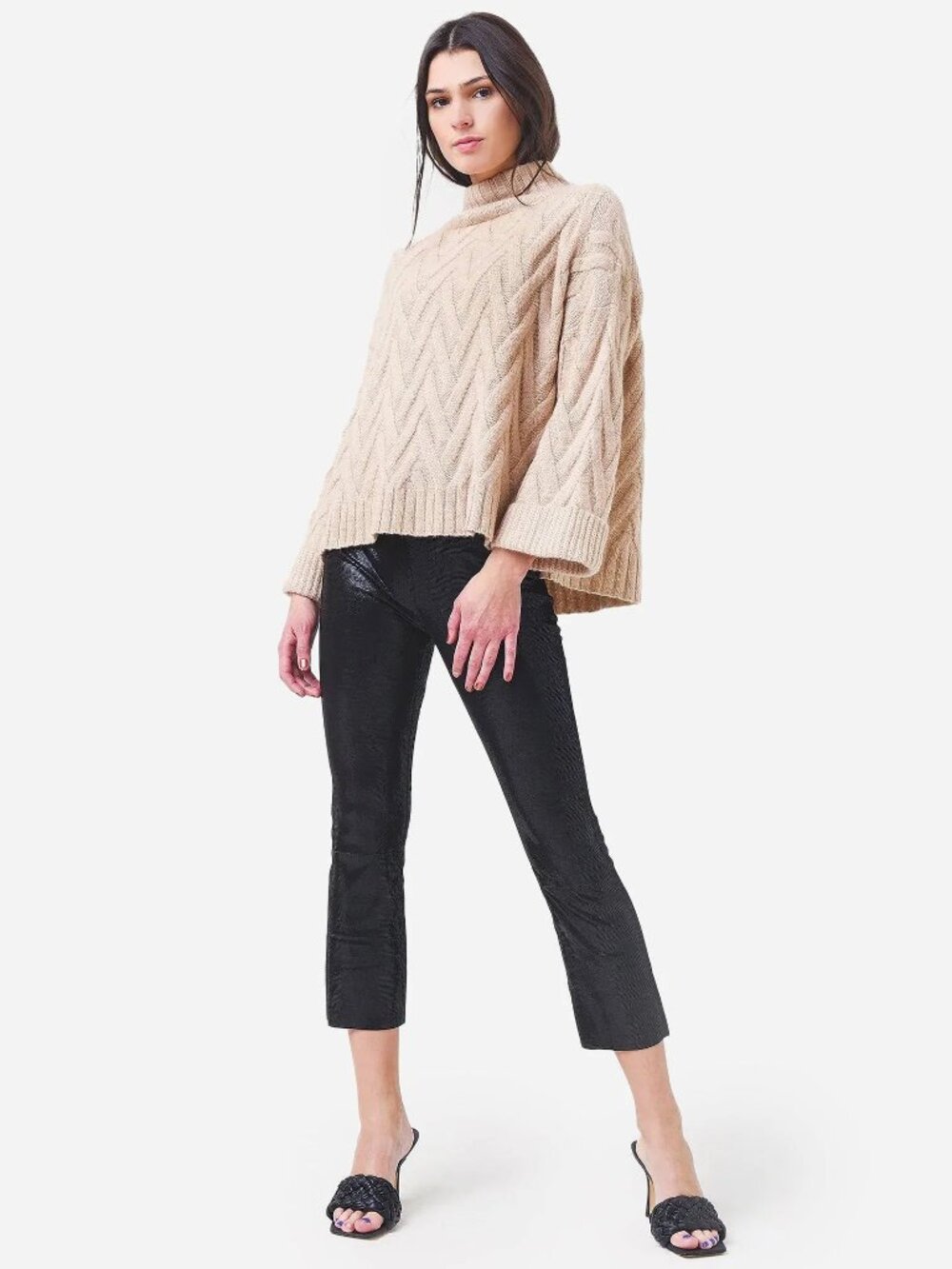 SPRWMN  Women's Leather Crop Flare Legging, Size Large